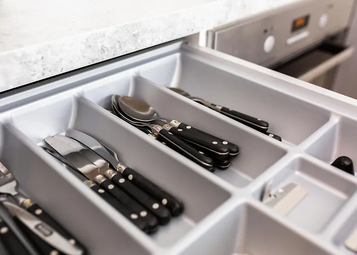 Tuures Host By Tuure * 투르쿠