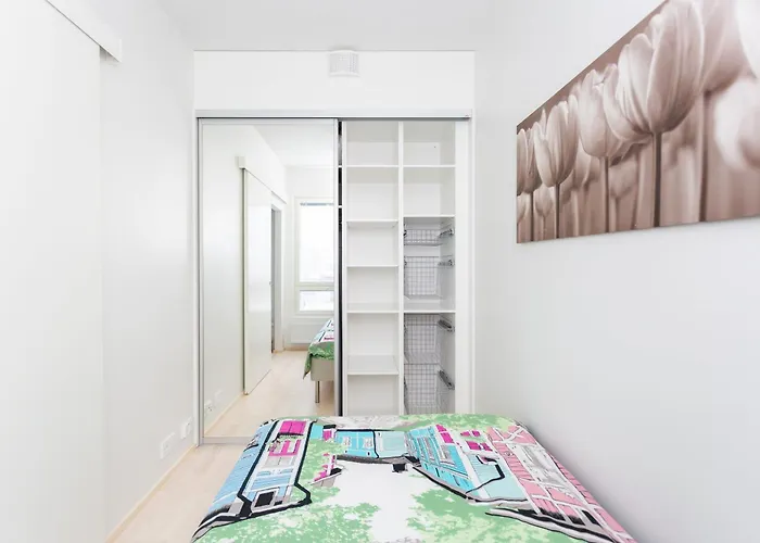 Tuures Host By Tuure Daire